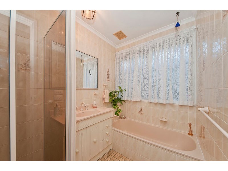 17 Joyner Crescent, Flynn ACT 2615