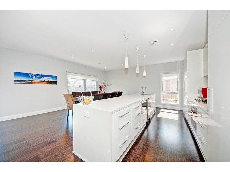 16 Dickins Street, Forde ACT 2914