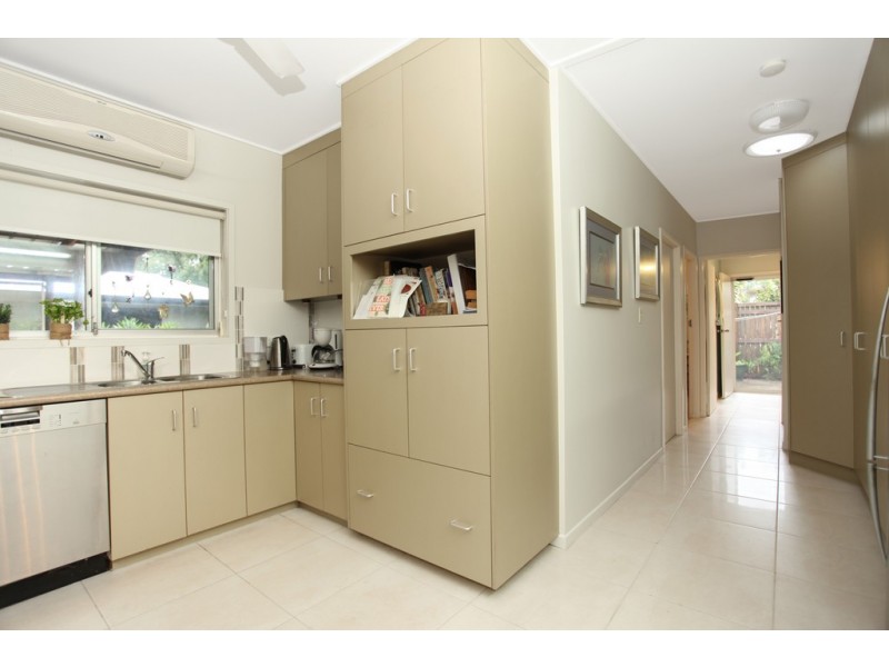 3 Quail St, Slade Point QLD 4740