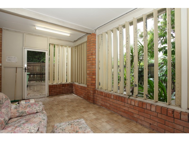 3 Quail St, Slade Point QLD 4740
