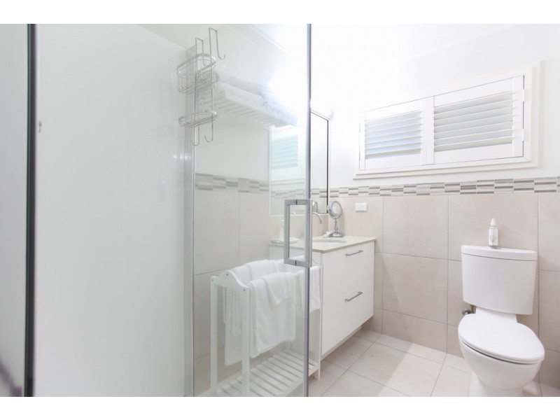3 Quail St, Slade Point QLD 4740