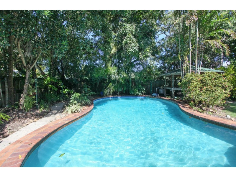 3 Quail St, Slade Point QLD 4740