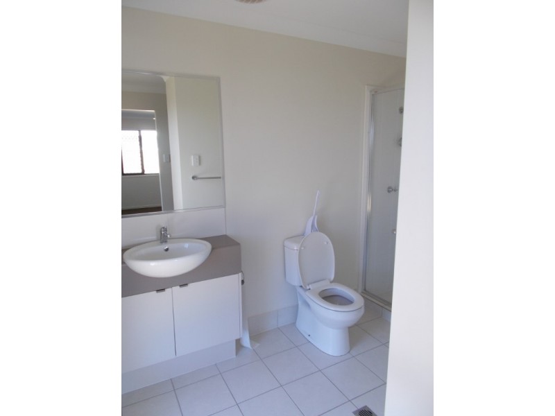 49 Galleon Circuit, Shoal Point QLD 4750