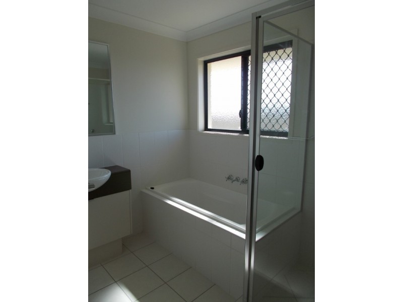 49 Galleon Circuit, Shoal Point QLD 4750