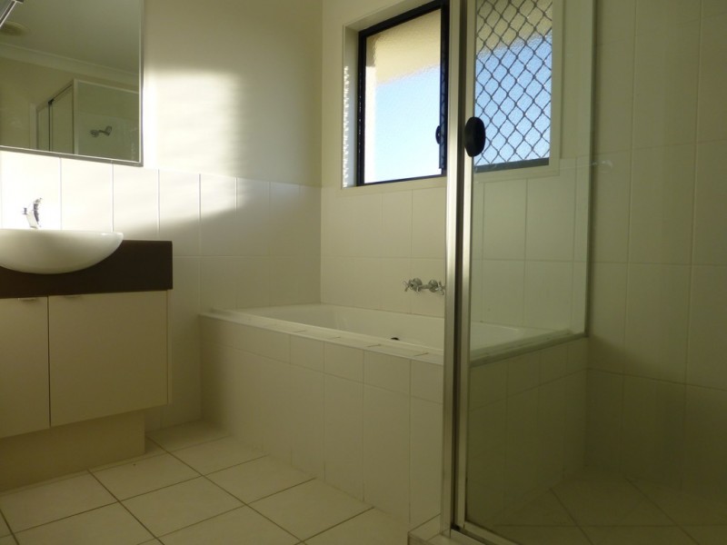 49 Galleon Circuit, Shoal Point QLD 4750