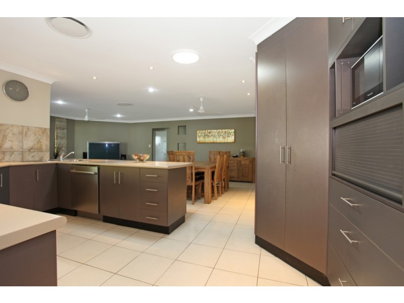 31 Oxley Cres, Erakala QLD 4740