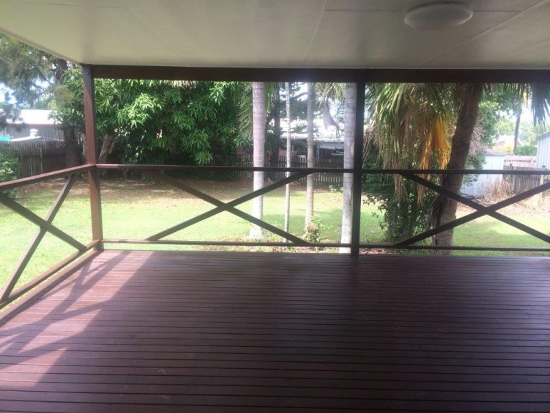 5 Stott street, Bucasia QLD 4750