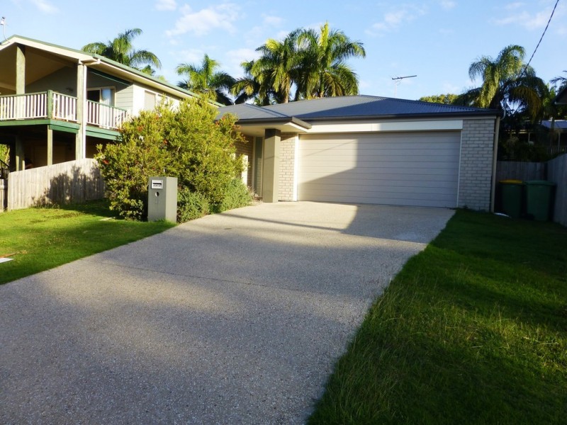 25 Gladstone Street, Eimeo QLD 4740