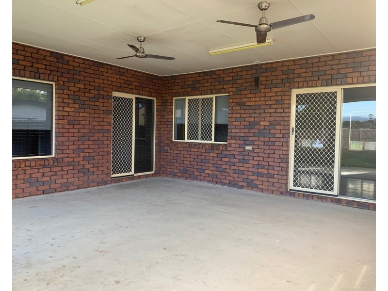 3 Lizy Street, Bucasia QLD 4750