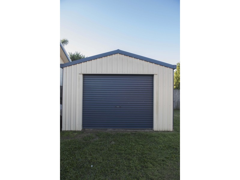 20 Bradco Avenue, Ooralea QLD 4740