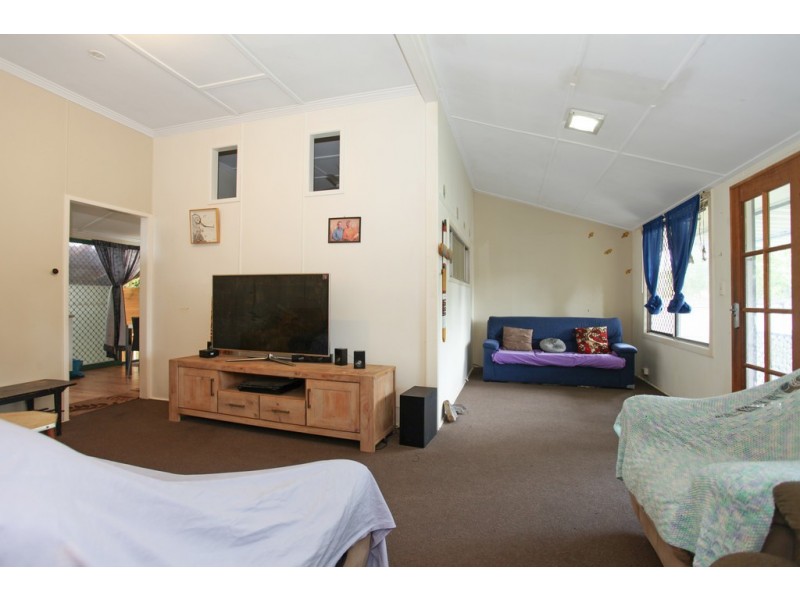 11 Lynch Street, East Mackay QLD 4740