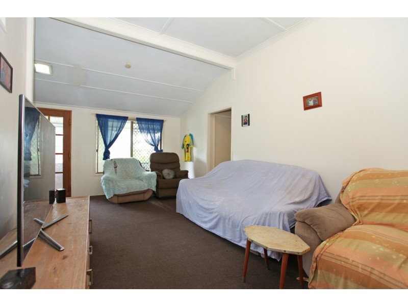 11 Lynch Street, East Mackay QLD 4740