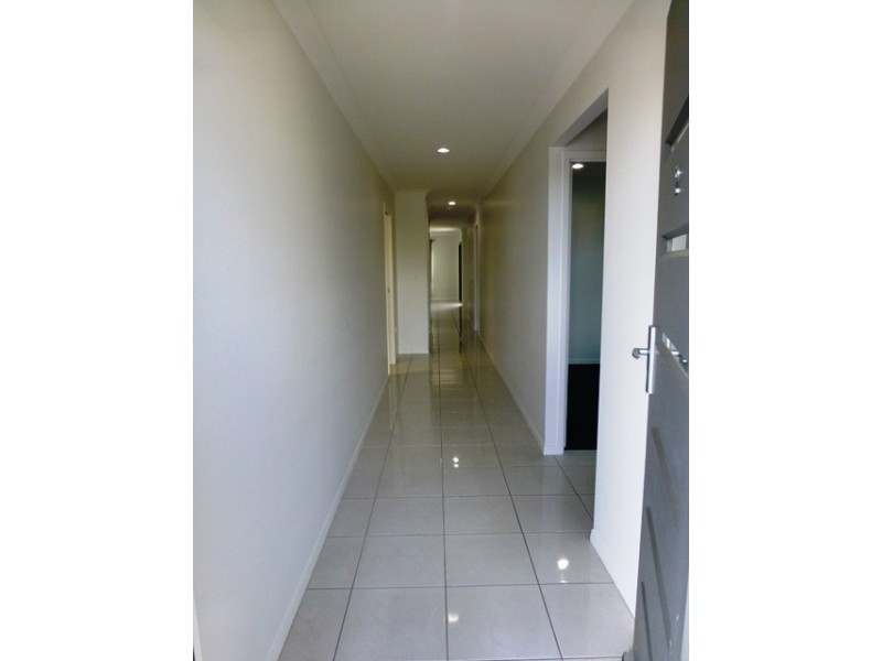 2/42 Eileen Street, Walkerston QLD 4751