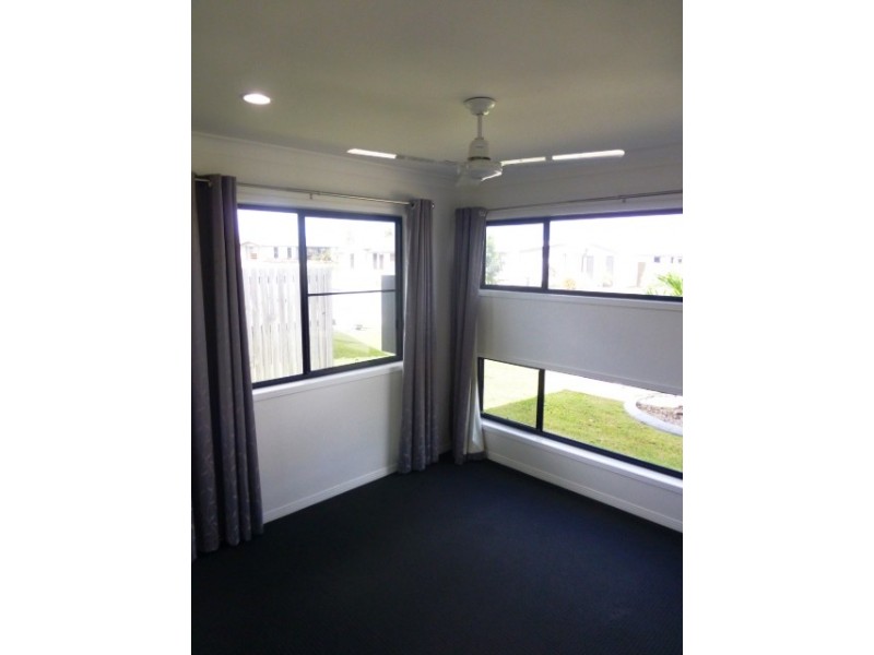 2/42 Eileen Street, Walkerston QLD 4751