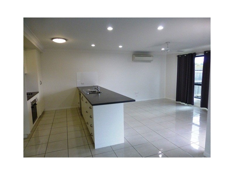 2/42 Eileen Street, Walkerston QLD 4751