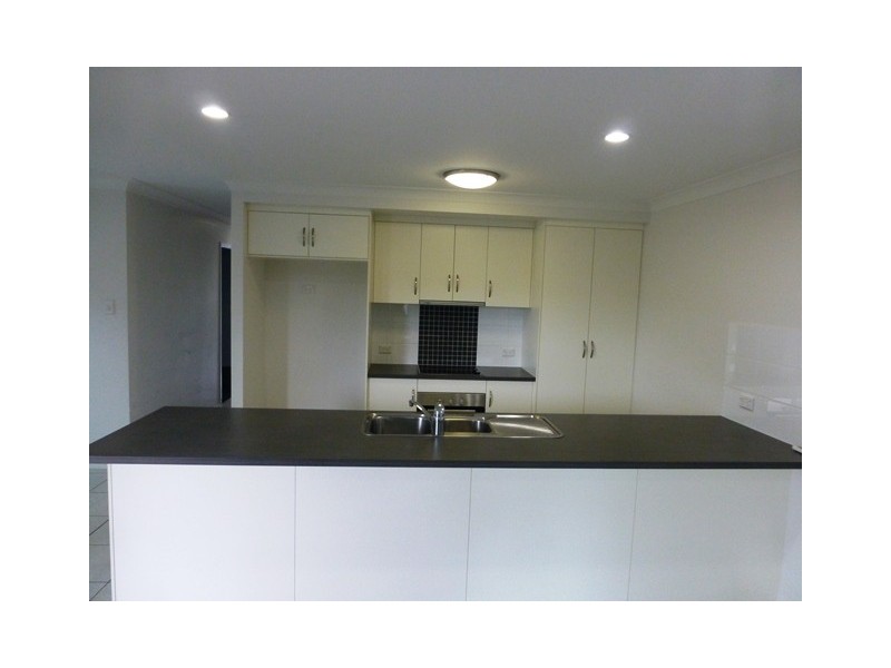 2/42 Eileen Street, Walkerston QLD 4751