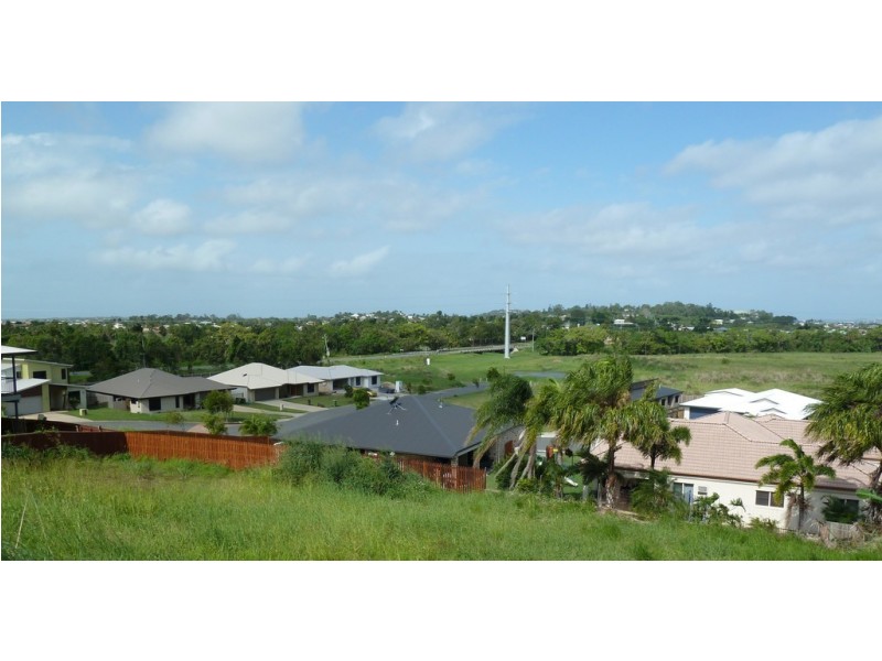 81 Cinnamon Drive, Glenella QLD 4740