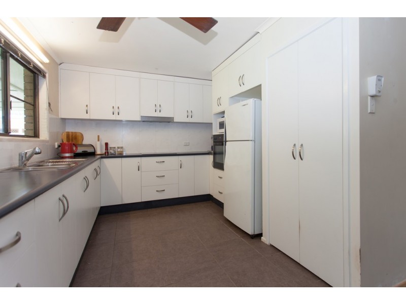 14 Cavanagh Drive, Blacks Beach QLD 4740
