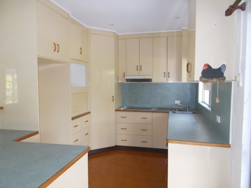 83 Waverley Street, Bucasia QLD 4750