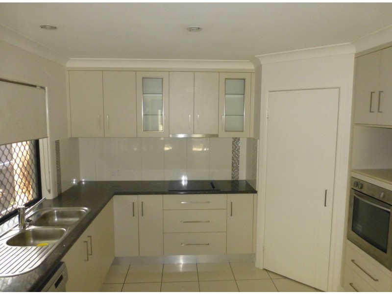 33 Corella Way (Dunes Estate), Blacks Beach QLD 4740