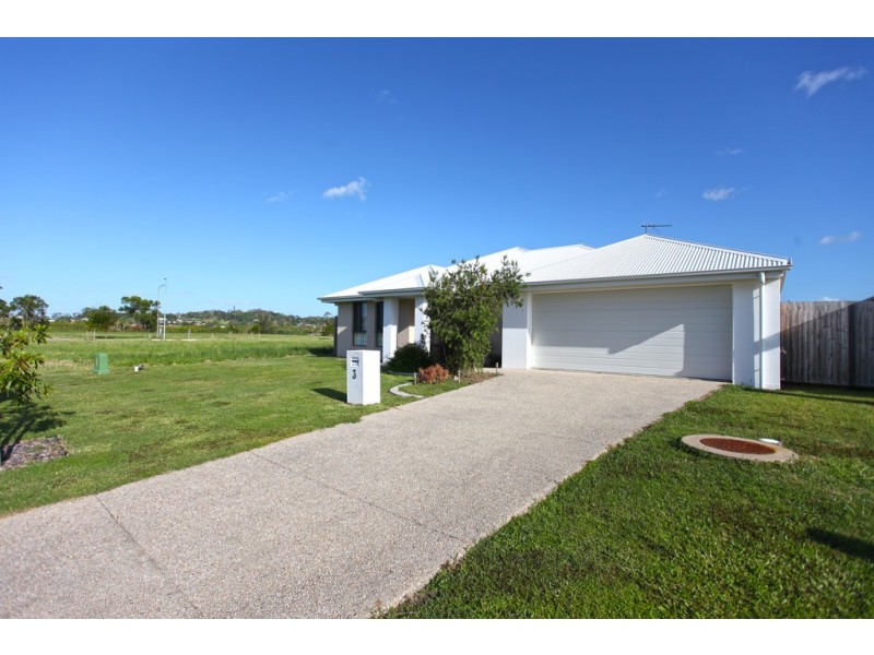 3 Williamtown Crt, Bucasia QLD 4750