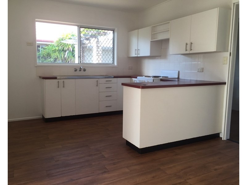 6 Old Shoal Point Road, Bucasia QLD 4750