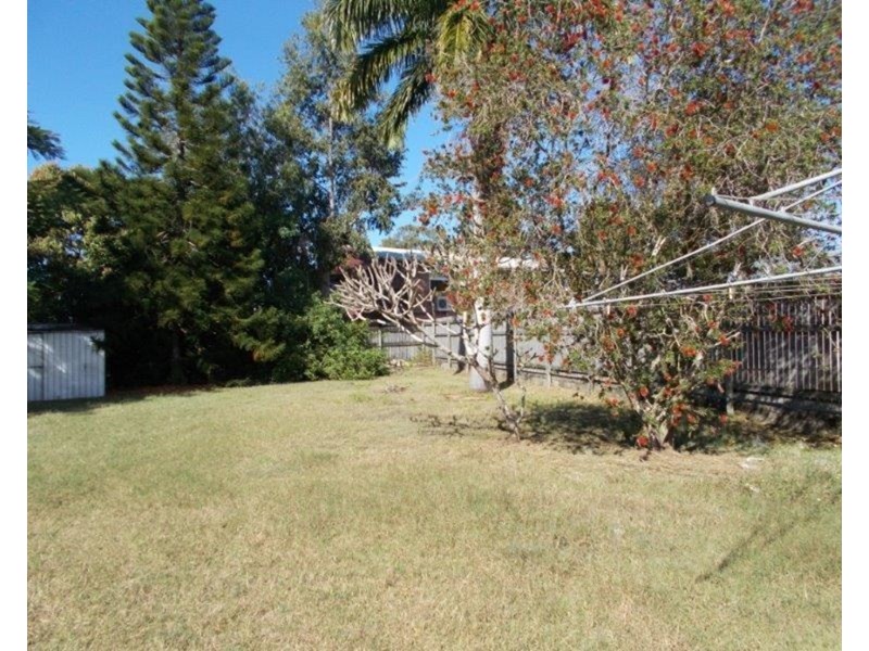 6 Old Shoal Point Road, Bucasia QLD 4750