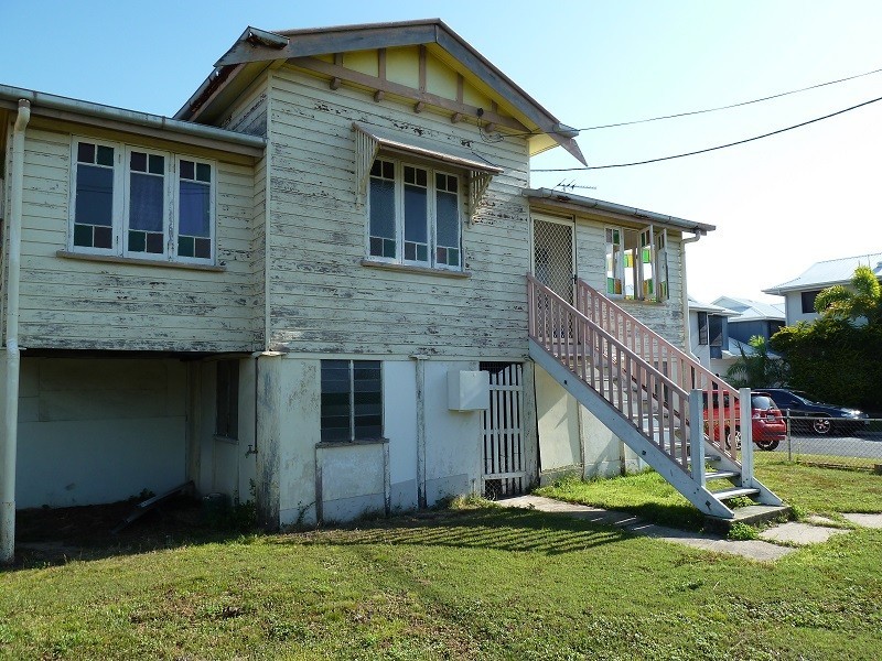 233 Evan Street, South Mackay QLD 4740