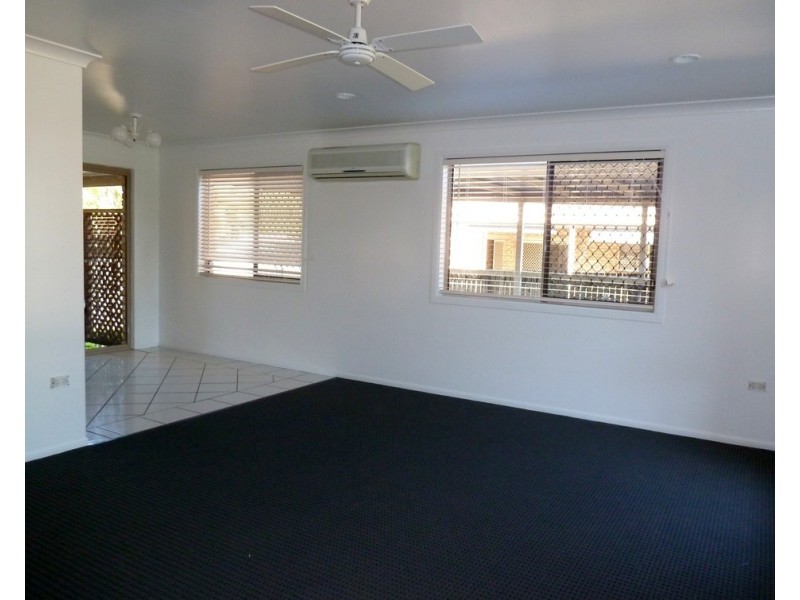 8 Kirkconell Street, Beaconsfield QLD 4740