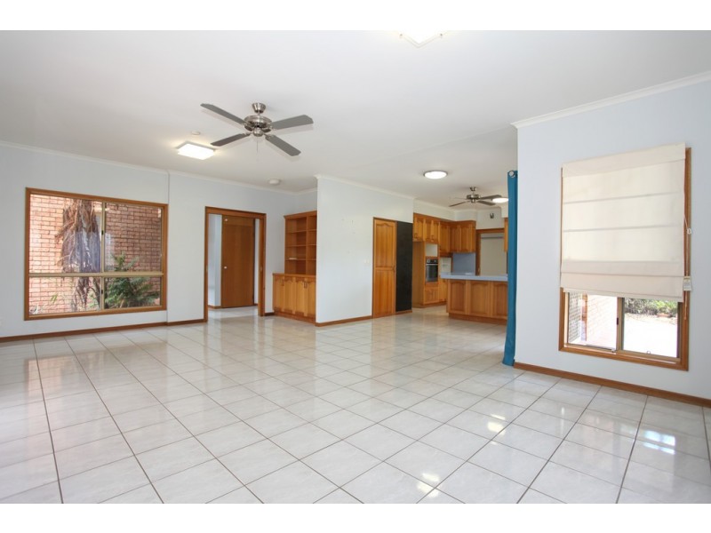 38 Anthony Vella Street, Rural View QLD 4740