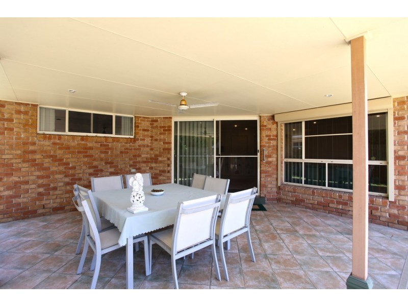 4 Katie Court, Ooralea QLD 4740