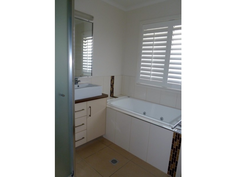 73 Poulsen Drive, Marian QLD 4753