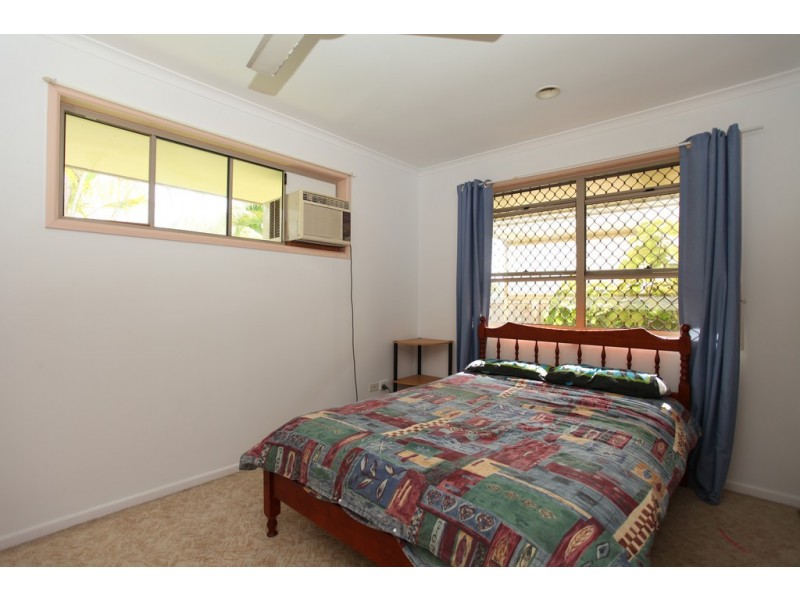1/2 Sandpiper Street, Slade Point QLD 4740