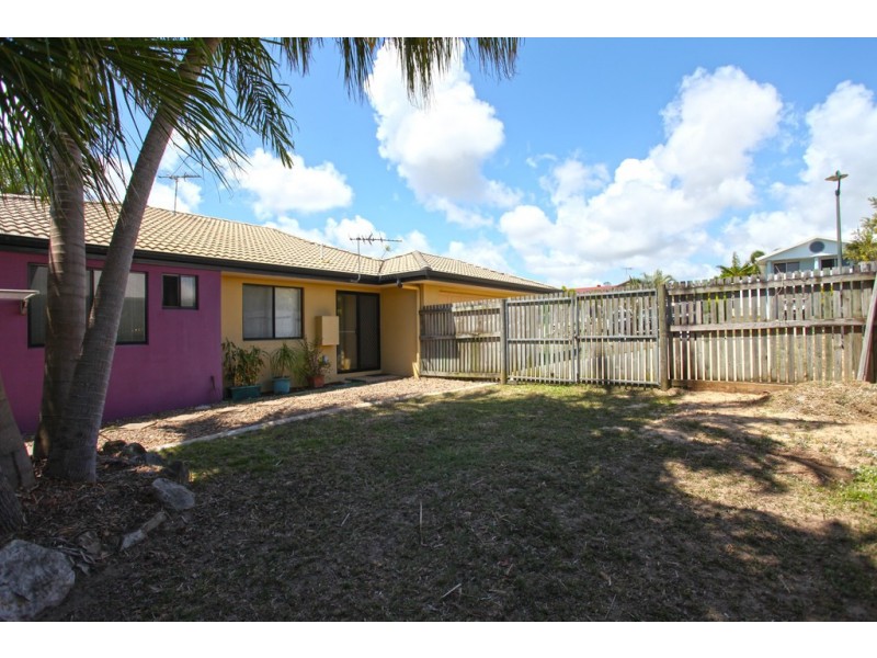 2 Avalon Dr, Rural View QLD 4740