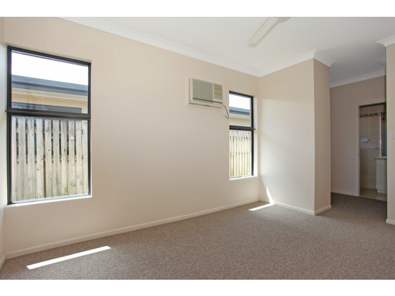 5 Porpoise Place, Andergrove QLD 4740