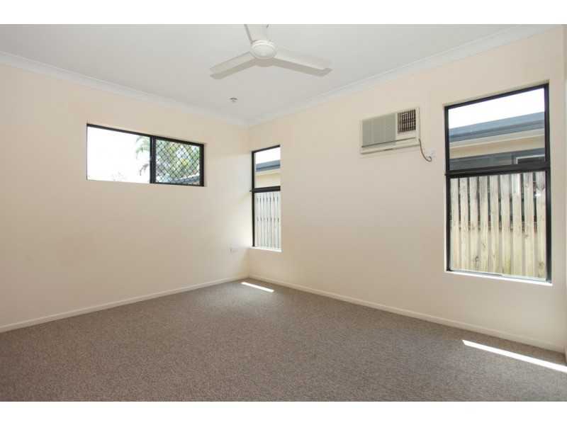 5 Porpoise Place, Andergrove QLD 4740