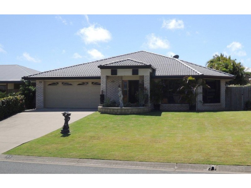 11 Dustwill Street, Eimeo QLD 4740