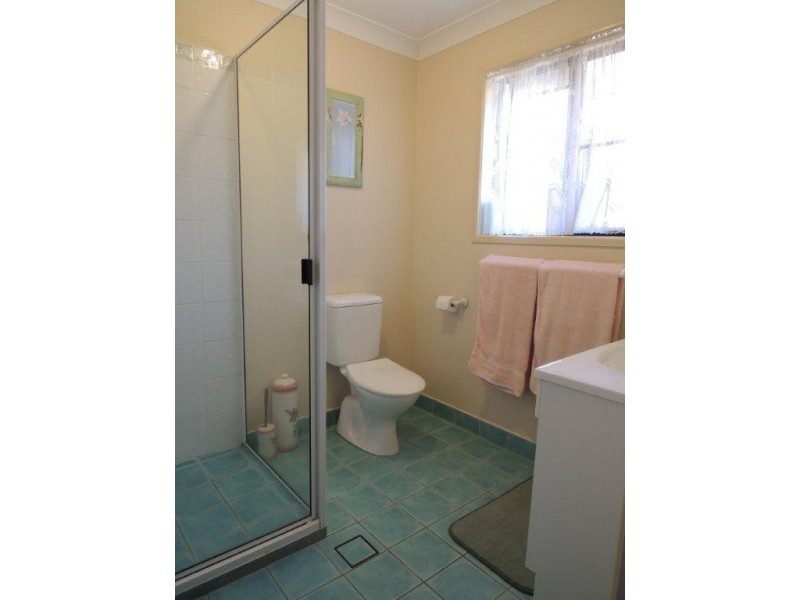 11 Dustwill Street, Eimeo QLD 4740