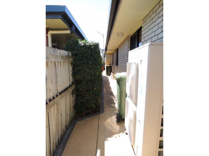 11 Dustwill Street, Eimeo QLD 4740