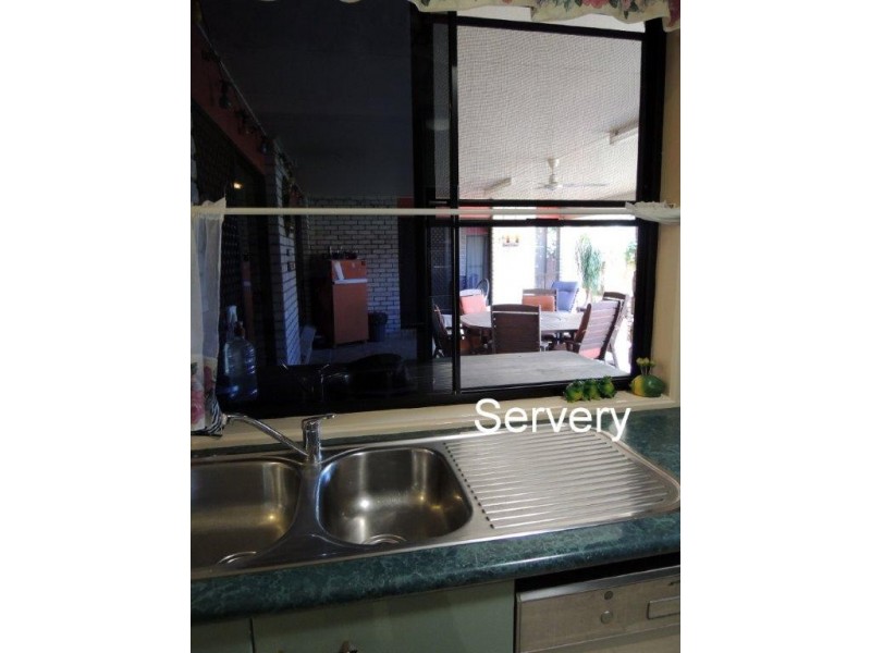 11 Dustwill Street, Eimeo QLD 4740