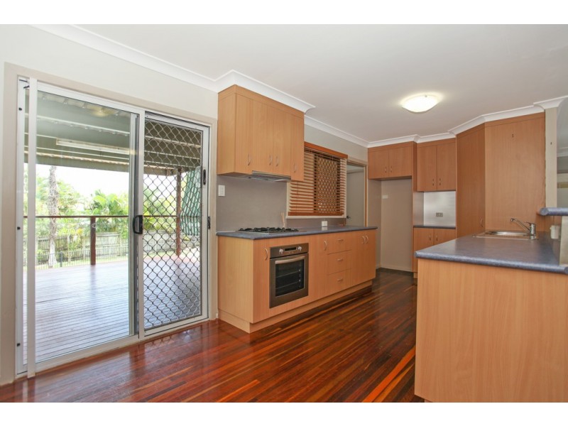 16 Dalrymple Street, East Mackay QLD 4740