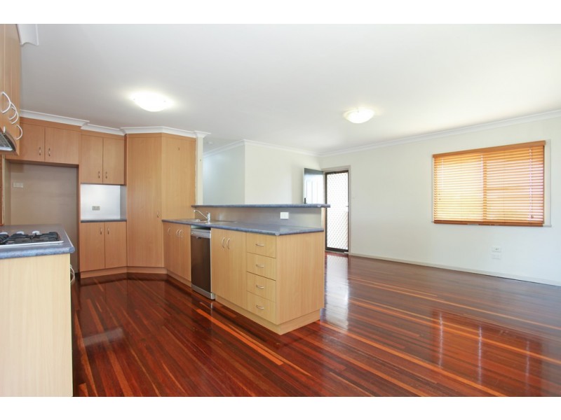 16 Dalrymple Street, East Mackay QLD 4740