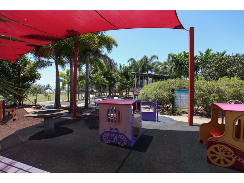 16 Dalrymple Street, East Mackay QLD 4740
