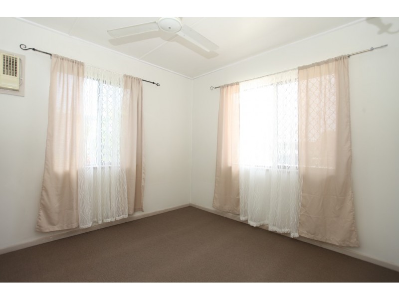 16 Dalrymple Street, East Mackay QLD 4740