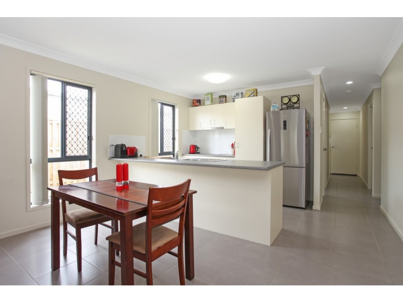74 Scarborough Circuit, Blacks Beach QLD 4740