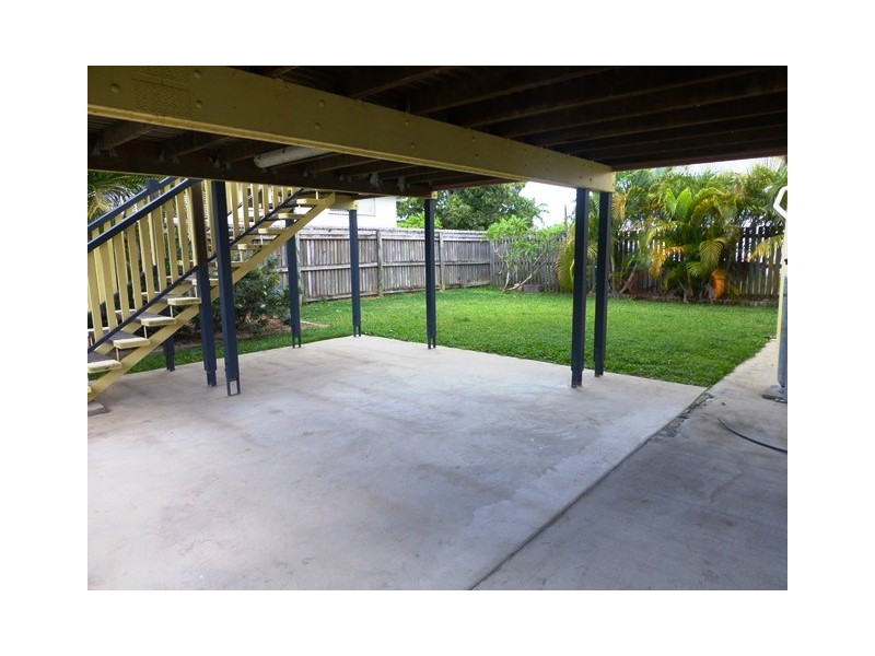 5 English Street, South Mackay QLD 4740