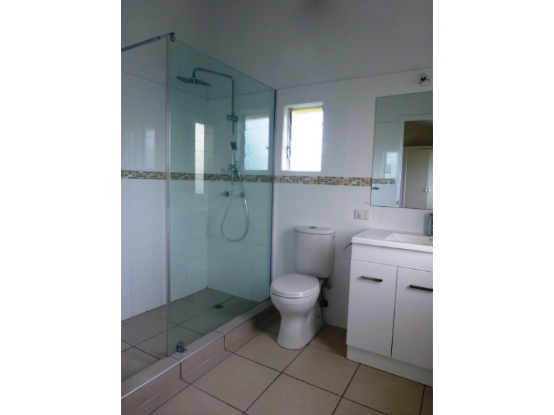 5 English Street, South Mackay QLD 4740