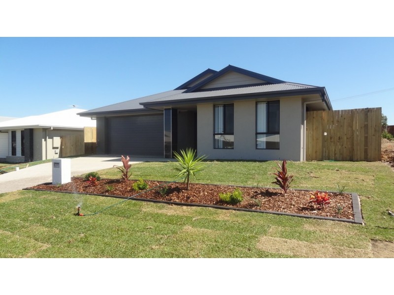 37 Phoenix Crescent, Rural View QLD 4740