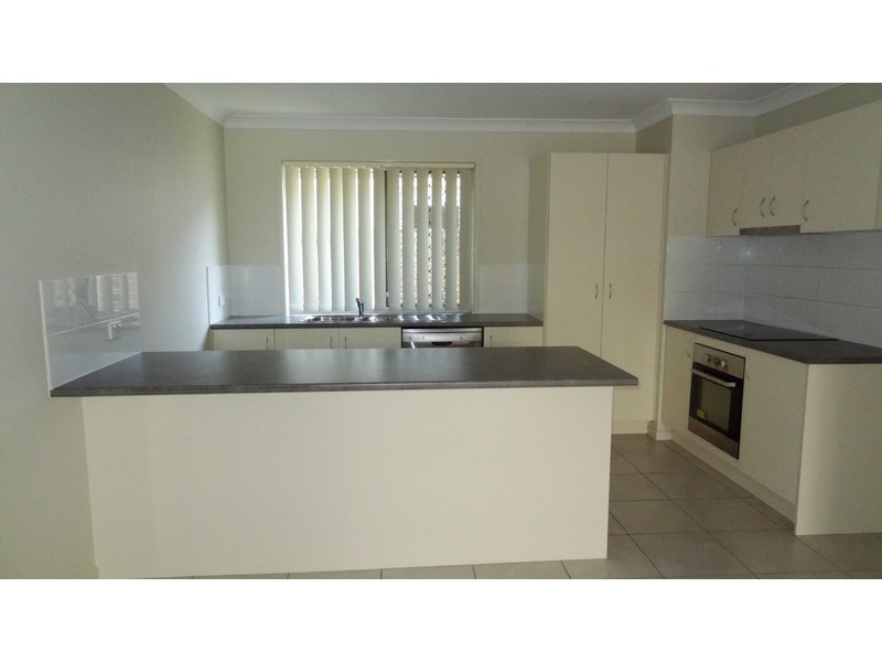25 Scarborough circuit, Blacks Beach QLD 4740
