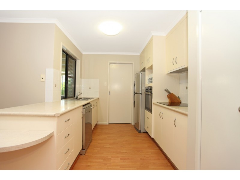 5 Stone Drive, Bucasia QLD 4750